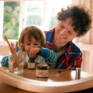 Sustainable & Plastic Free Toothpaste | Solid Sustainable & Plastic Free Toothpaste | Solid