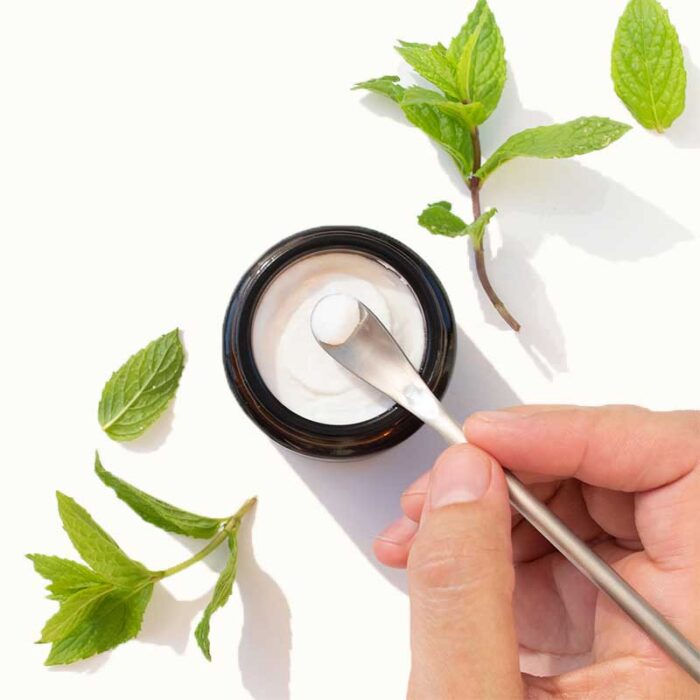 Spearmint Toothpaste Sample - Image 2